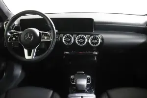 Mercedes-Benz  7