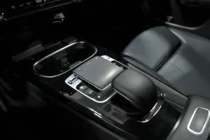 Mercedes-Benz  7