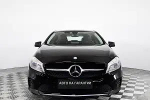 Mercedes-Benz  2