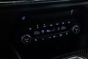 Mazda  10