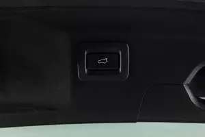 Mazda  4
