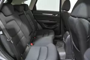 Mazda  12