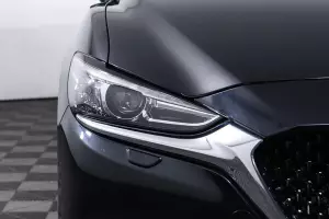 Mazda  9
