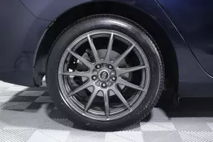 Mazda  6