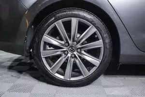 Mazda  6