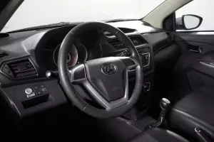 Lifan  10