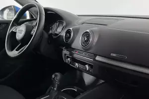 Audi  6