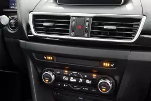 Mazda  10
