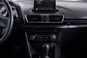 Mazda  12