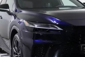 Lexus  6