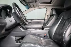 Lexus  5