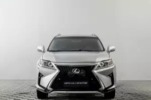 Lexus  18