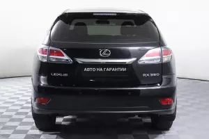 Lexus  5