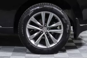 Lexus  6