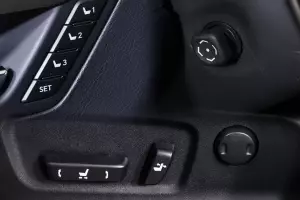 Lexus  5