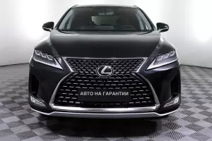 Lexus  19