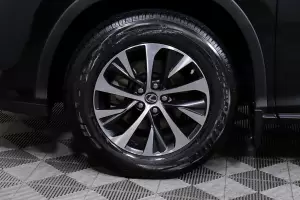 Lexus  12