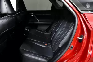 Lexus  11