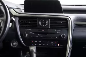 Lexus  10