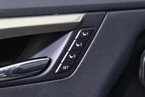 Lexus  7