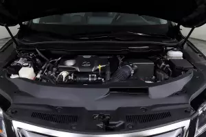 Lexus  15
