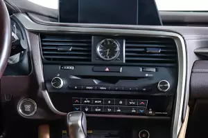 Lexus  13
