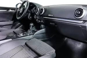 Audi  11