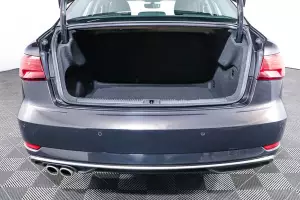 Audi  6
