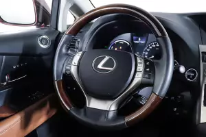 Lexus  14