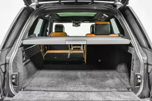 Land Rover  17