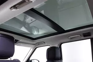 Land Rover  6