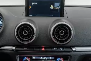 Audi  11