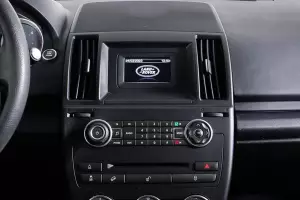 Land Rover  12