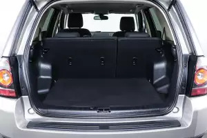 Land Rover  6