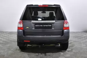 Land Rover  4