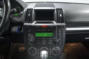 Land Rover  9