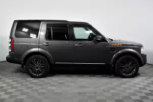 Land Rover  3