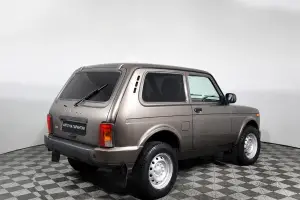 ВАЗ (Lada)  4