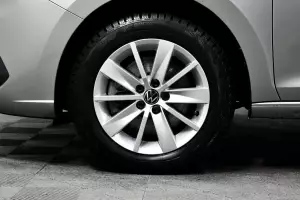 Volkswagen  6