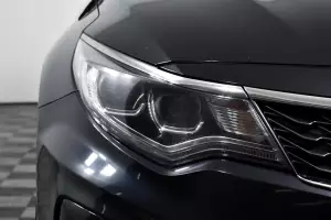 Kia  6