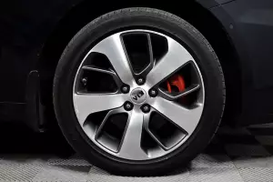 Kia  7