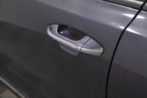 Kia  6