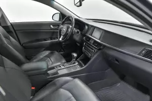 Kia  7