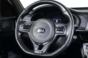 Kia  14