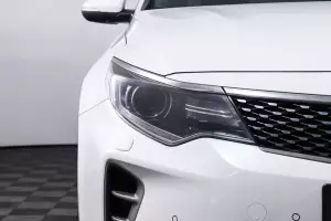 Kia  8