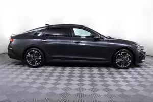 Kia  3