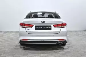 Kia  4