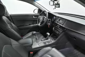 Kia  7