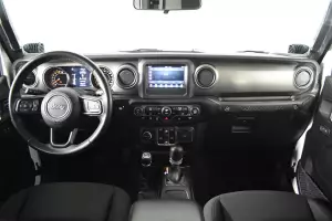 Jeep  8