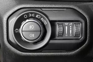 Jeep  5